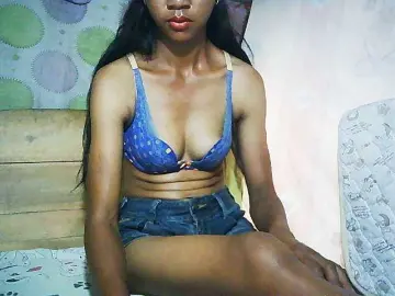 Ginahhot  live sex cam