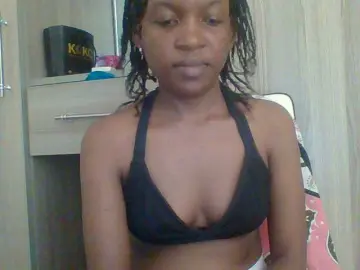 Hotchille  live sex cam