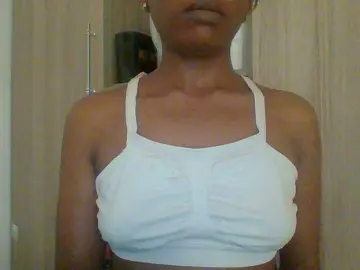 Hotchille  live sex cam