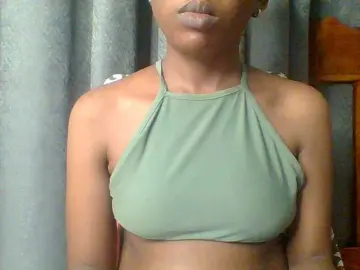 Hotchille  live sex cam