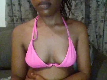 Hotchille  live sex cam