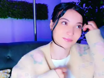 IchTahira  live sex cam