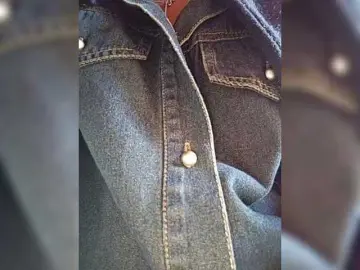 Noumia  live sex cam