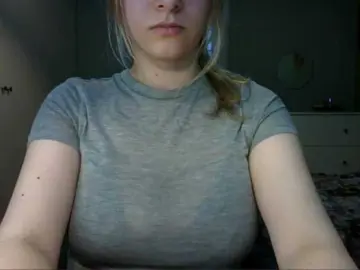 RosieJune  live sex cam