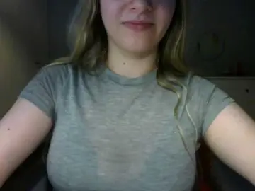 RosieJune  live sex cam