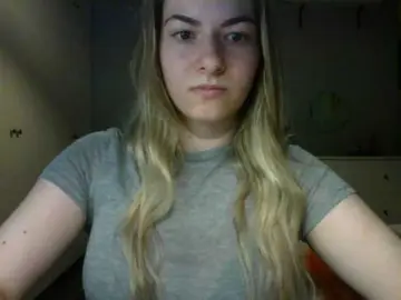 RosieJune  live sex cam