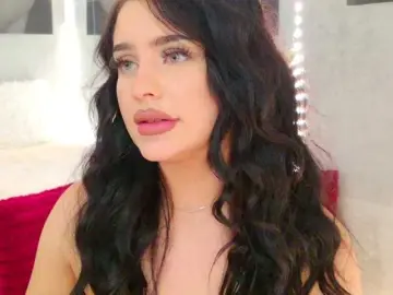 Celia-chanel  live sex cam