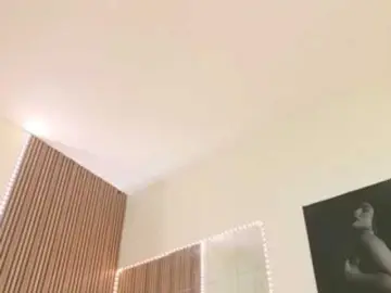 Celia-chanel  live sex cam