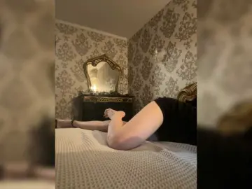 Minimaus-1  live sex cam