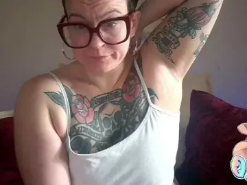 Quinnmariexo  live sex cam