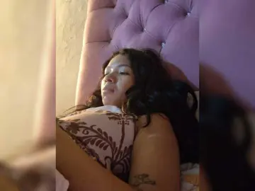 Elekttra-Cod  live sex cam