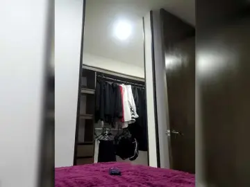 Emeraldgem  live sex cam