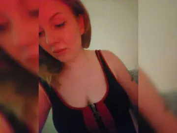 Lesia-1  live sex cam