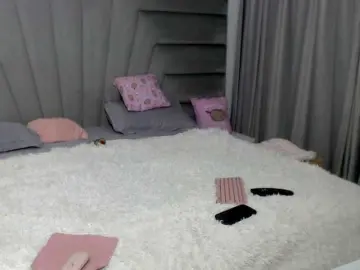 LinettAbsolut  live sex cam