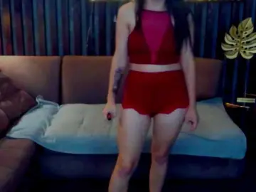 Livia-Shy  live sex cam