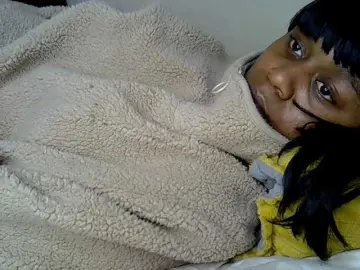 MDIVAH  live sex cam