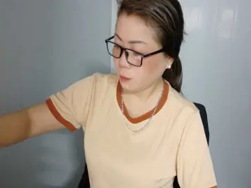 Tusexy69  live sex cam