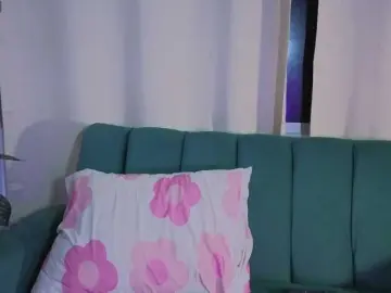 Ela-cute  live sex cam