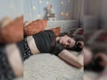 Bonniewoods  live sex cam