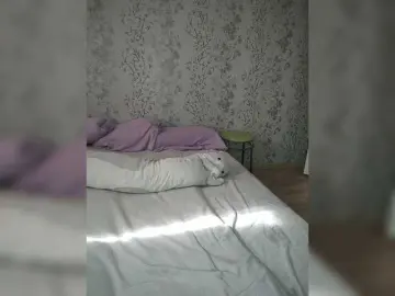 Cutecheeks  live sex cam