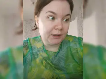 Cutecheeks  live sex cam
