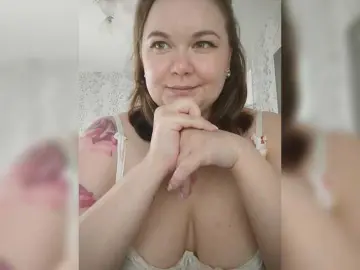 Cutecheeks  live sex cam