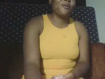 Hornycremmy09  live sex cam