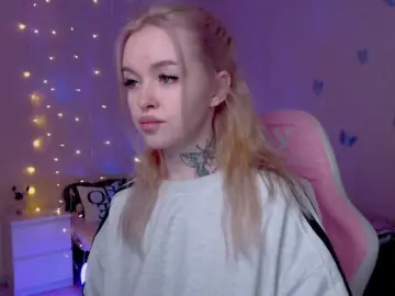 NaughtyMable  live sex cam