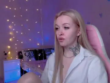 NaughtyMable  live sex cam