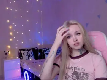 NaughtyMable  live sex cam