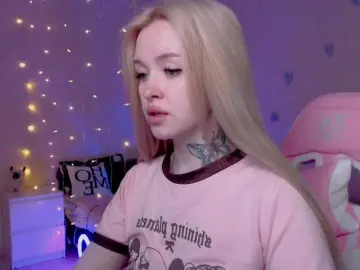 NaughtyMable  live sex cam