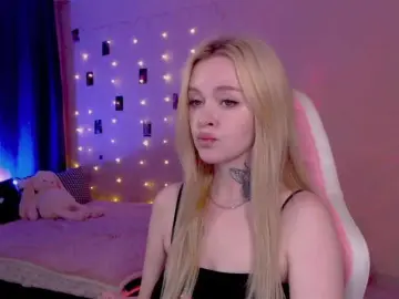NaughtyMable  live sex cam