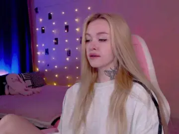 NaughtyMable  live sex cam