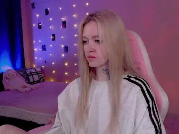 NaughtyMable  live sex cam