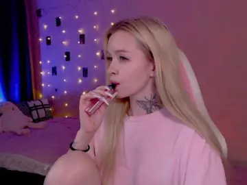 NaughtyMable  live sex cam