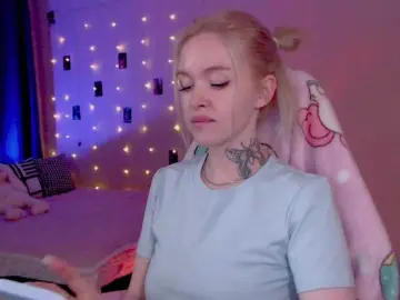 NaughtyMable  live sex cam