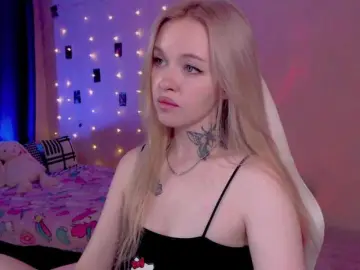 NaughtyMable  live sex cam