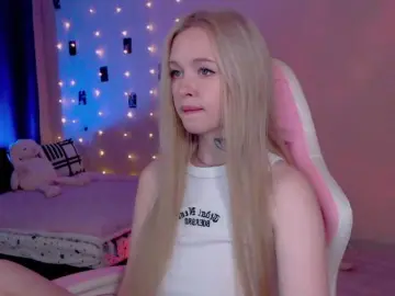 NaughtyMable  live sex cam