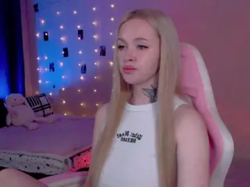 NaughtyMable  live sex cam