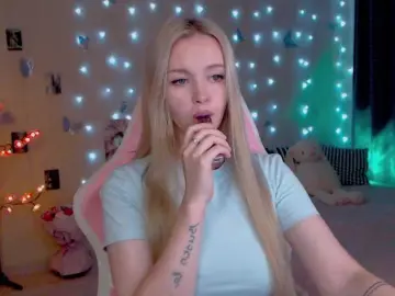 NaughtyMable  live sex cam