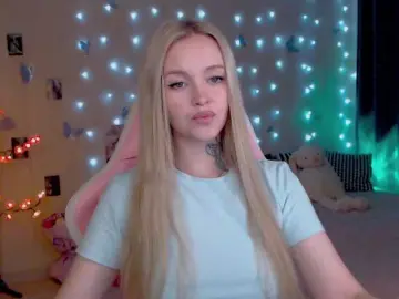 NaughtyMable  live sex cam