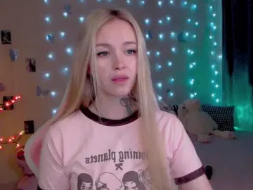 NaughtyMable  live sex cam