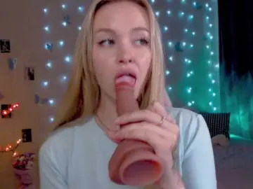 NaughtyMable  live sex cam
