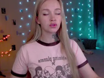 NaughtyMable  live sex cam