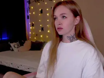 NaughtyMable  live sex cam