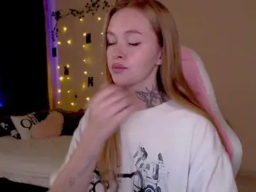 NaughtyMable  live sex cam