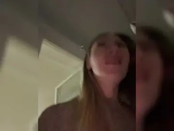 Saveta  live sex cam