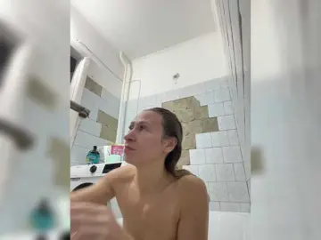 Saveta  live sex cam