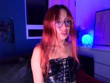 Skadii  live sex cam