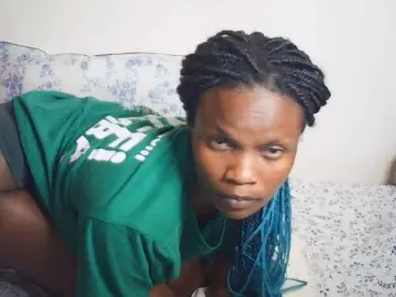 Suzyb  live sex cam
